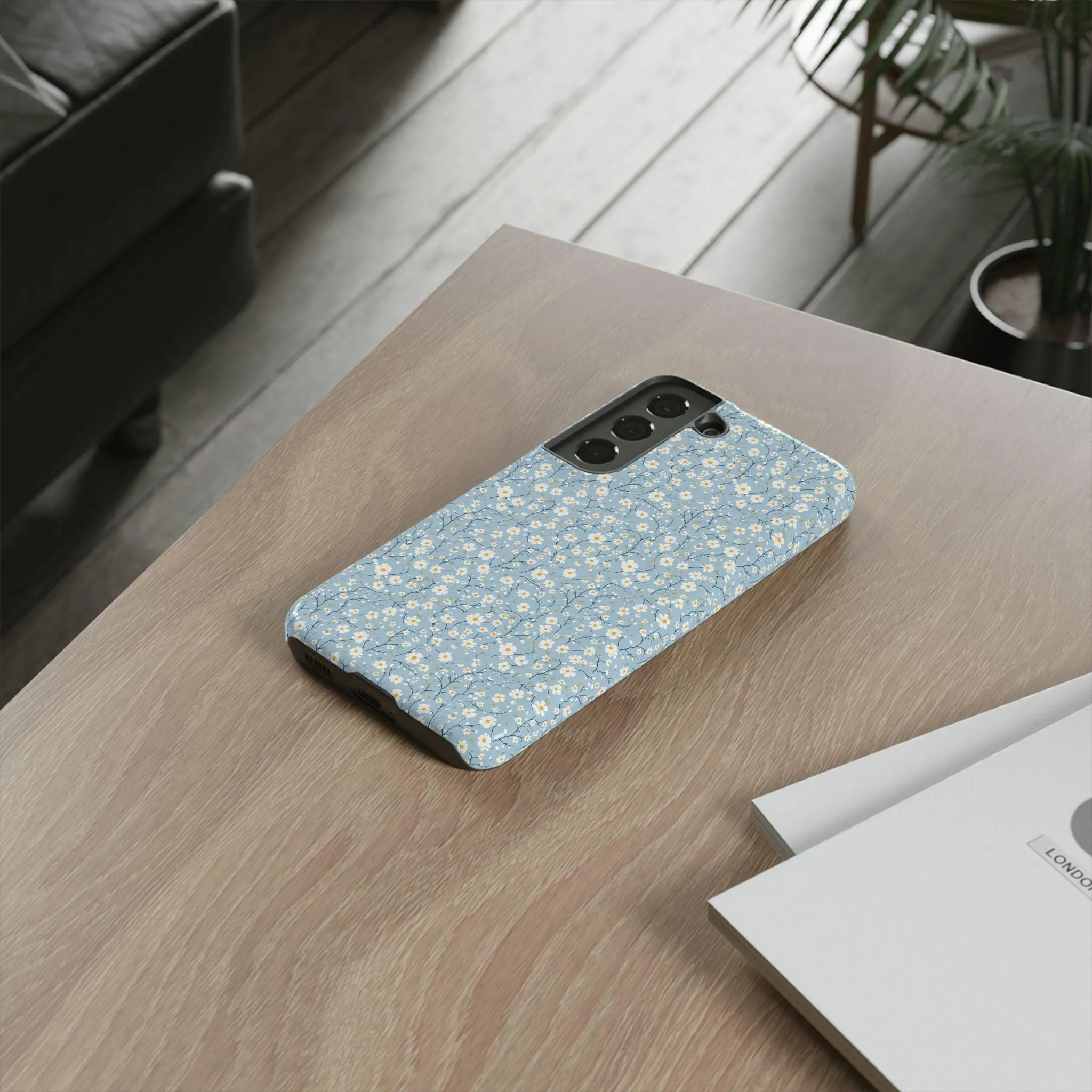 Floral Tough Case for iPhone – Durable & Stylish Phone Protection