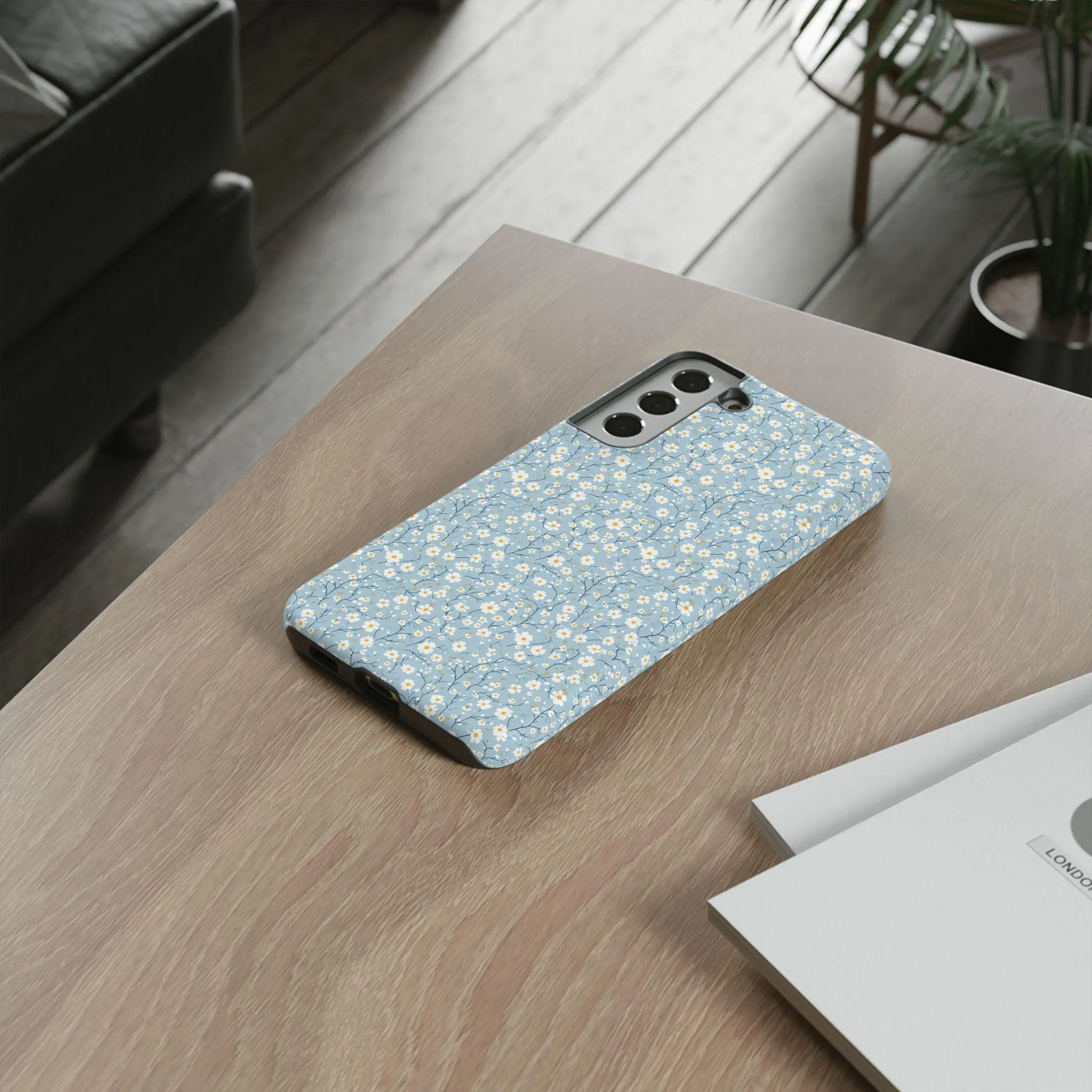 Floral Tough Case for iPhone – Durable & Stylish Phone Protection