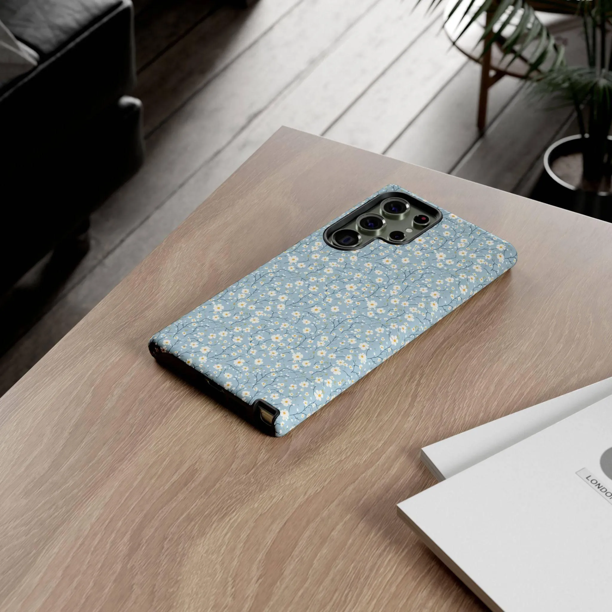 Floral Tough Case for iPhone – Durable & Stylish Phone Protection