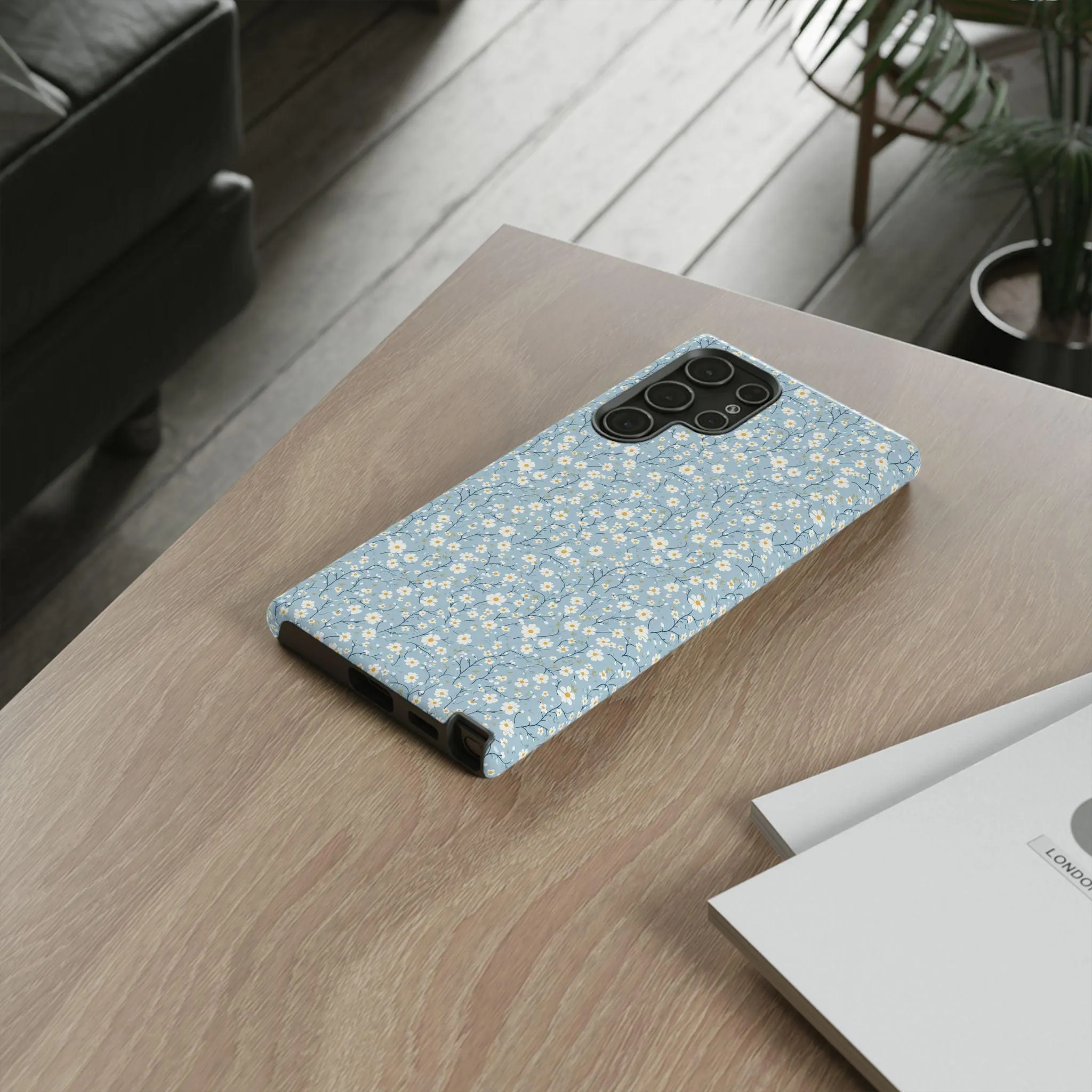 Floral Tough Case for iPhone – Durable & Stylish Phone Protection