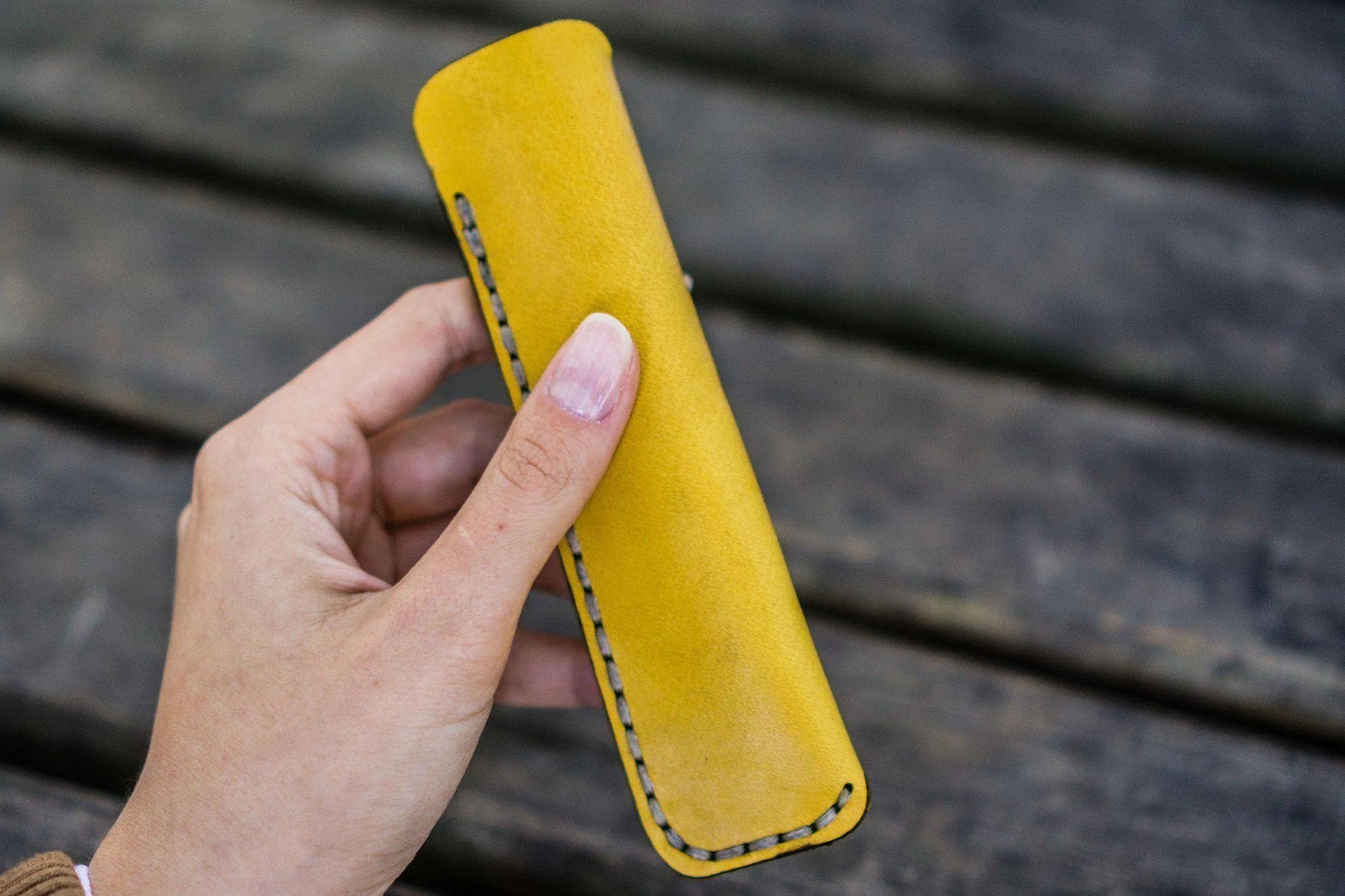 Leather Single Fountain Pen Case / Pen Pouch - Yellow