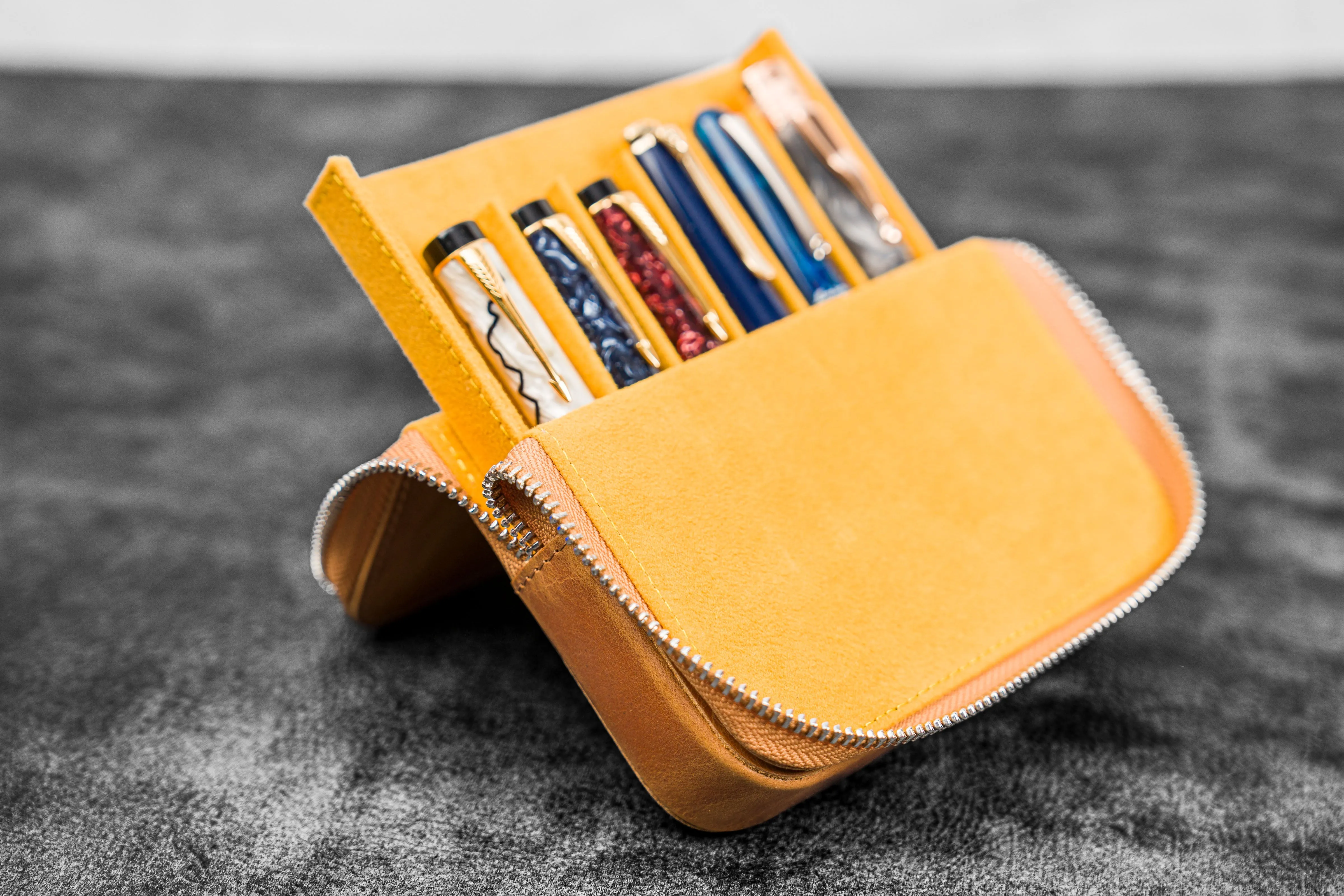 Leather Zippered Magnum Opus 6 Slots Hard Pen Case with Removable Pen Tray - Crazy Horse Honey Ochre