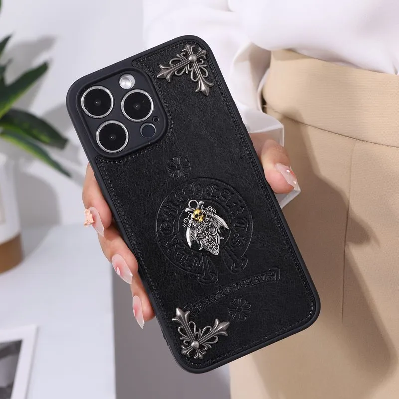 PU Leather Texture Skull Personality Trend Chrome Heart Phone Case For iPhone