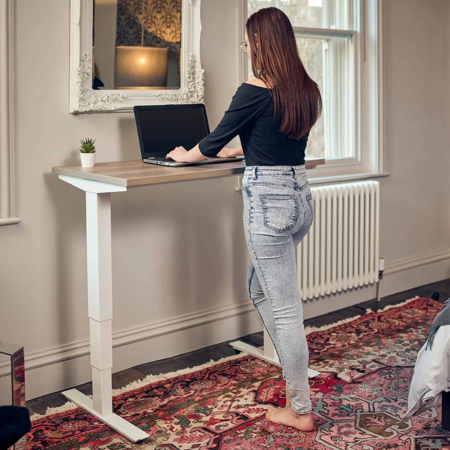 Stockholm Micro Standing Desk - 1m x 0.6m (with Bluetooth Control)